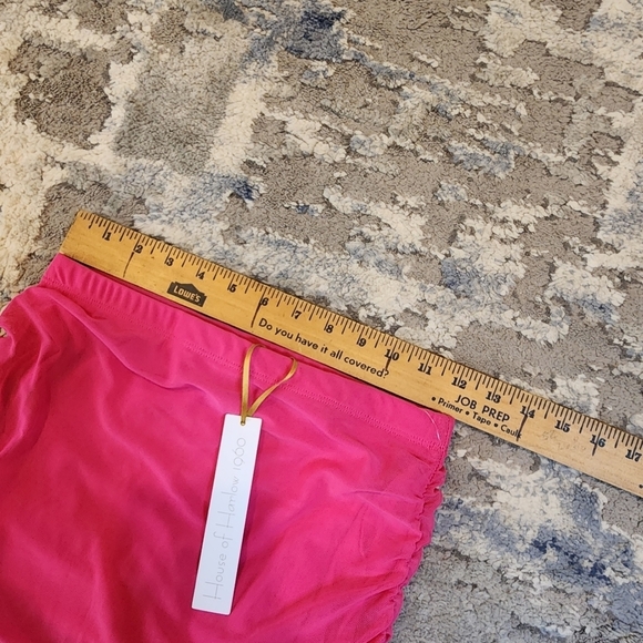 NWT House Of Harlow 2 Piece Skirt Crop Top Mesh Stretch Ruched Size XS Hot Pink - Picture 16 of 16